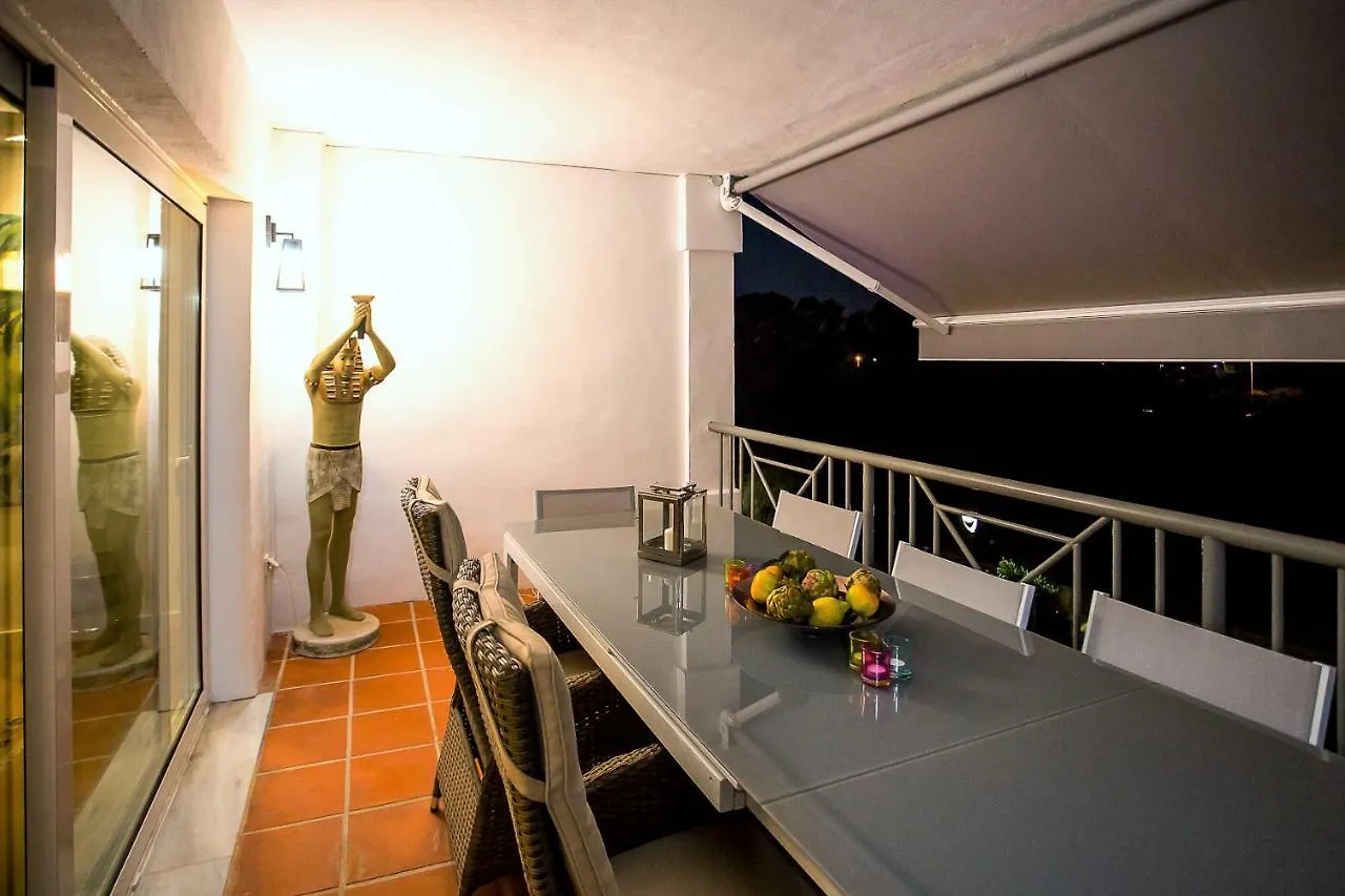 Luxury Apartments With Private Swimming Pool Марбелья