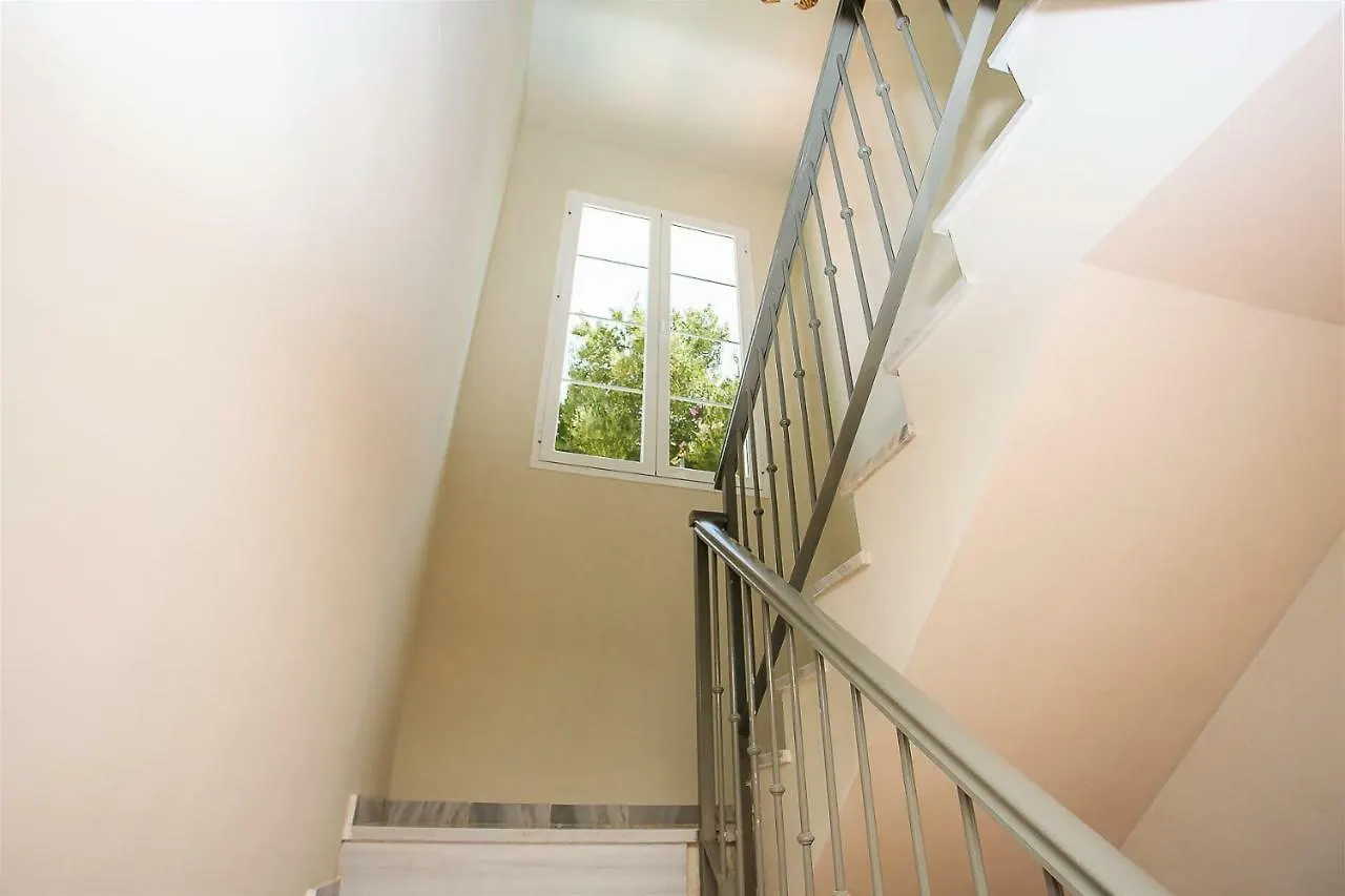 Luxury Apartments With Private Swimming Pool Марбелья 0*,