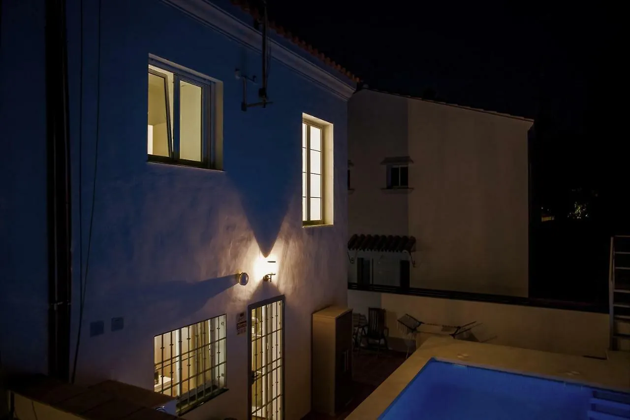 Luxury Apartments With Private Swimming Pool Марбелья