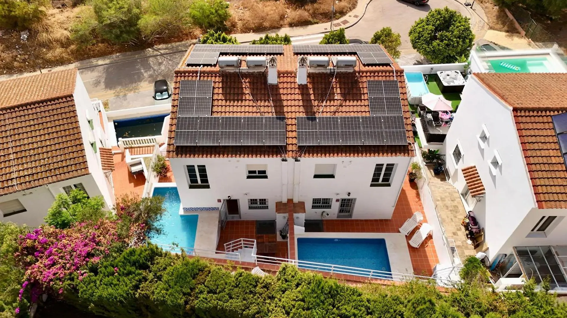 Luxury Apartments With Private Swimming Pool 马尔韦利亚 西班牙